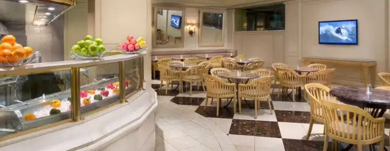 Hilton Los Angeles Airport - 13
