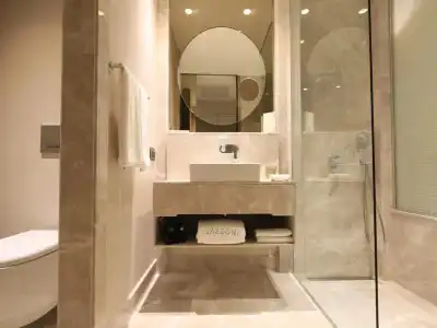 Lazzoni - 19
