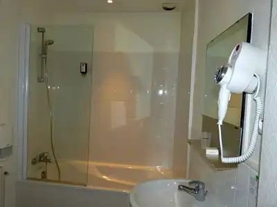 Hôtel Terminus - 42