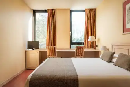 Sunotel Aston - 9
