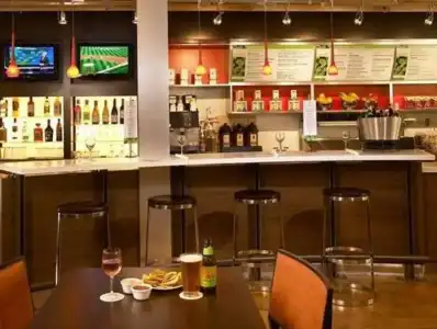 Courtyard by Marriott Washington, DC/Foggy Bottom - 11
