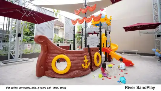 Eastparc Yogyakarta - 20