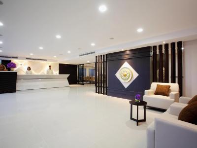 Chiva Bangkok - 1
