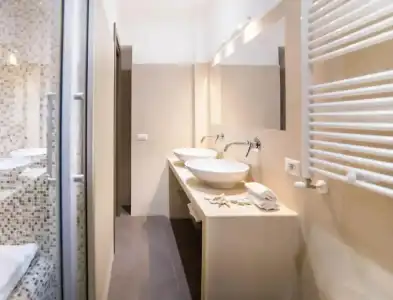 Grand Master Suites - 136