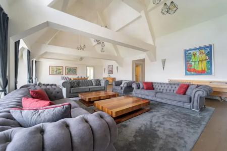 Luxury Style Apartments - 40