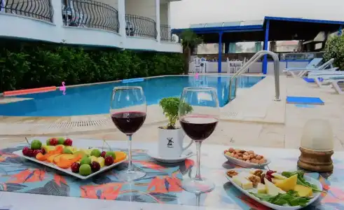 Cunda Paradise Otel - 25