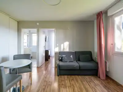 Séjours & Affaires Caen Le Clos Beaumois - 27