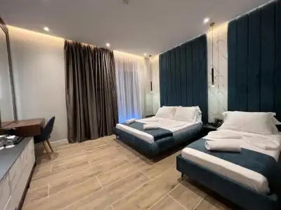 Domus & Apartments - 33