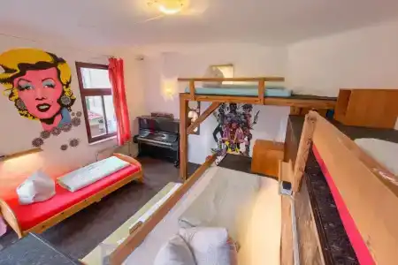 Lollis Homestay - Hostel - 39