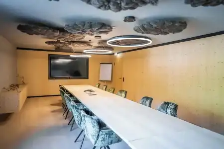 Amrai Suites - 24