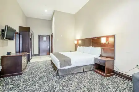 Woodbine and Suites - 2