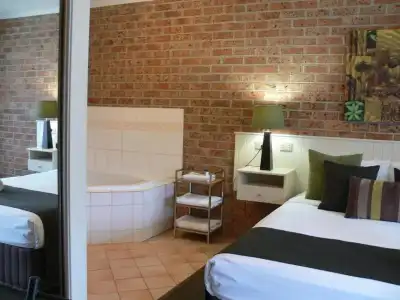 Begonia City Motor Inn - 36
