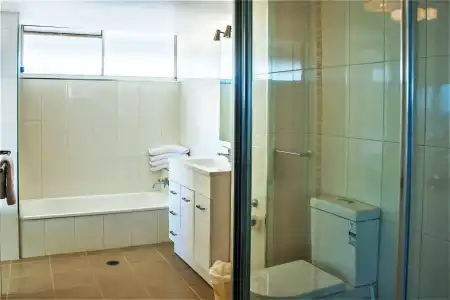 Cashelmara Beachfront Apartments - 7
