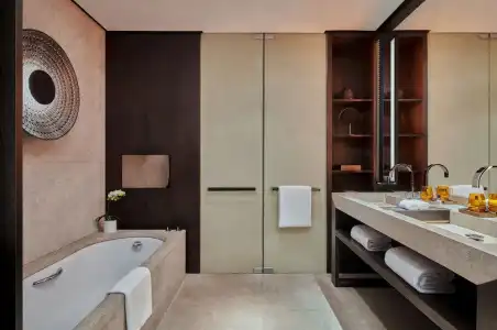 Hyatt Regency Wuhan Optics Valley - 39