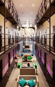 Het Arresthuis - 11
