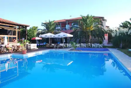Hanioti Village Resort - 9