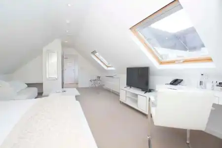 Holm House - 55