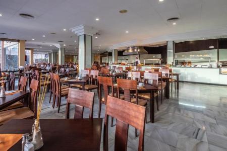 Illot Suites & Spa - 18
