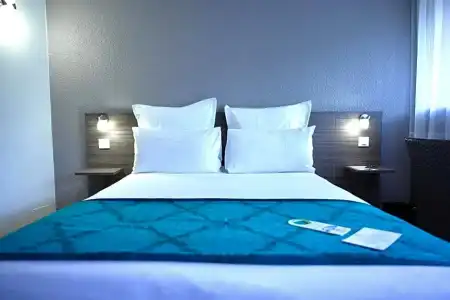 Sure by Best Western Biarritz Aeroport - 59