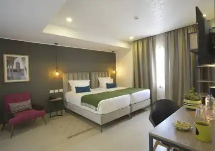 Maia Suites - 14