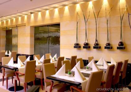 Steigenberger Airport Frankfurt - 40