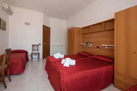 Nella - 77