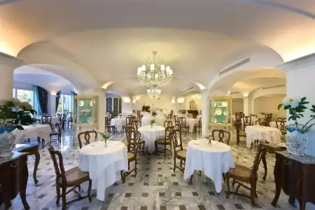 Grand La Favorita - 25