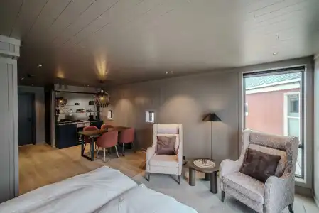Henningsvær Bryggehotell - by Classic Norways - 46