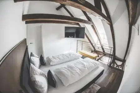 Münchner Hof - 80