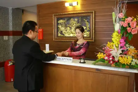 Little Saigon Boutique - 18