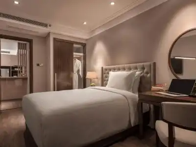 Altara Suites Da Nang by AHG - 56