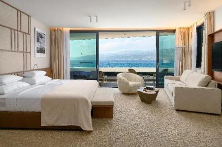 Grand View - 100