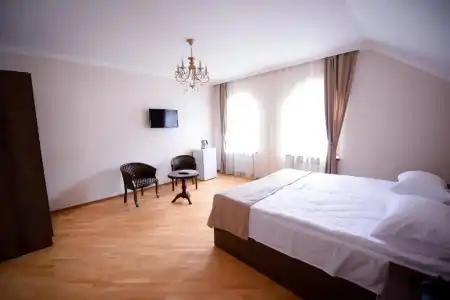 Royal Palace - 17