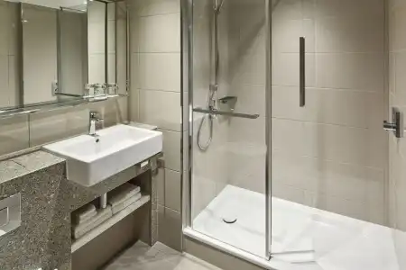 London Marriott Regents Park - 7