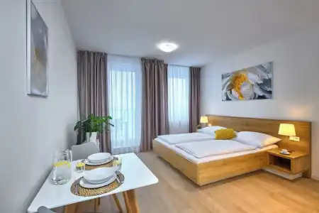 CityWest Apartments - 21