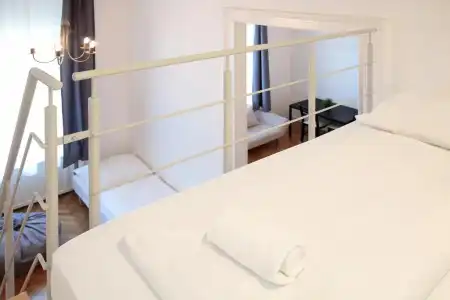 Maverick Apartments - 70