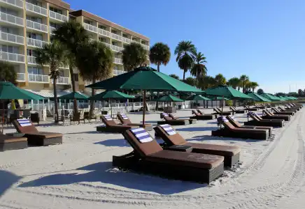 DreamView Beachfront & Resort - 25