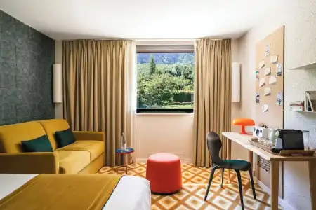 Big Sky & Spa - 23