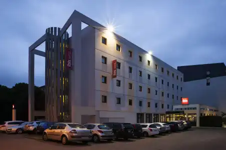ibis Bourges - 0