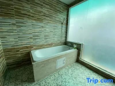77 Patong & Spa - 250