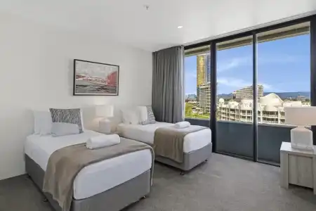 Aria Apartments - 519