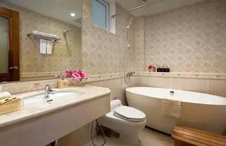 Sq Hang Gai & Spa - 127