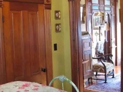 Waverly Cottage - 1