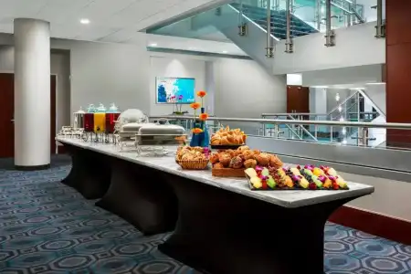 Courtyard by Marriott Boston-Cambridge - 15