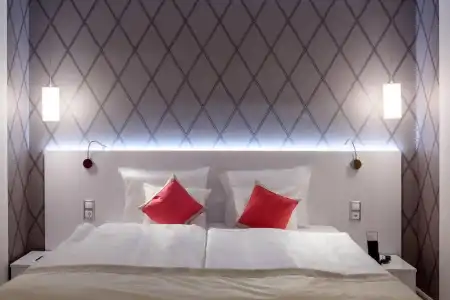 Karoly Corner Residences - 57
