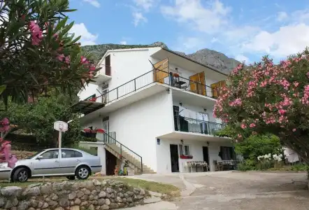 Guesthouse Podaca - 10