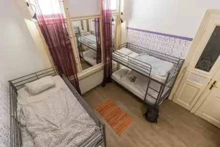 Baroque Hostel & Coworking - 27