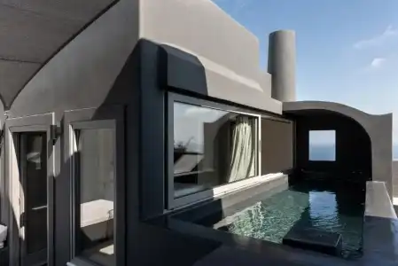West East Suites - 72