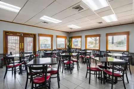 Best Western Central Inn - 28