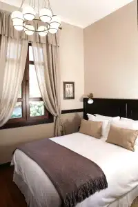 Boutique Castillo Rojo - 42